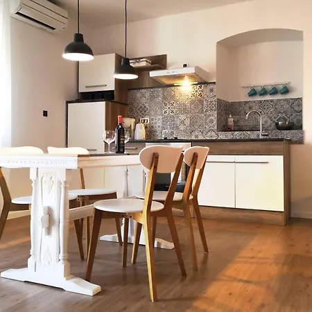 Pretty Little Thing Called Teranino Appartement